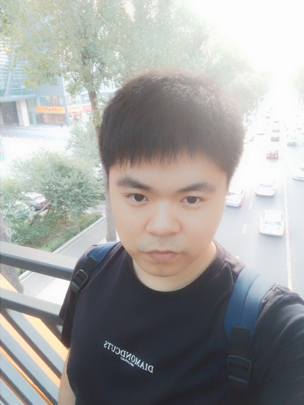 自出心裁的第一张照片--百色相亲服务中心