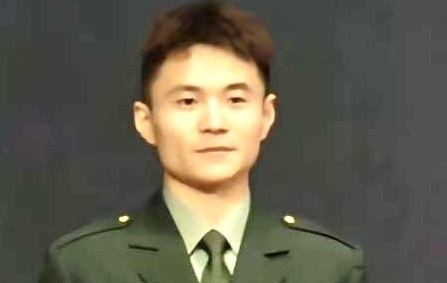 两年又三年的第一张照片--百色相亲服务中心