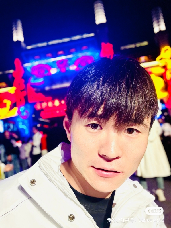 两年又三年的第二张照片--百色相亲服务中心