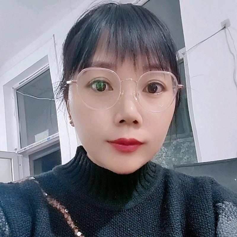 贺茂芳的第二张照片--百色相亲服务中心