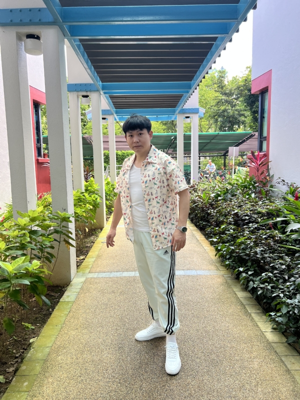 勇敢向前的第一张照片--百色相亲服务中心