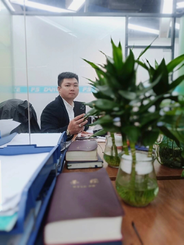 杨某人的第一张照片--百色相亲服务中心