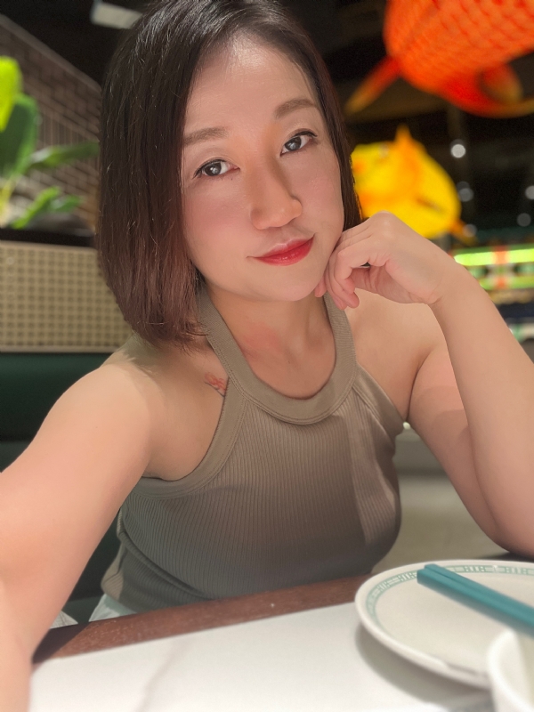 Mimi321的第一张照片--百色相亲服务中心