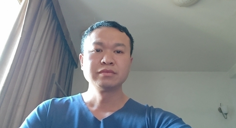 凉介的第一张照片--百色相亲服务中心