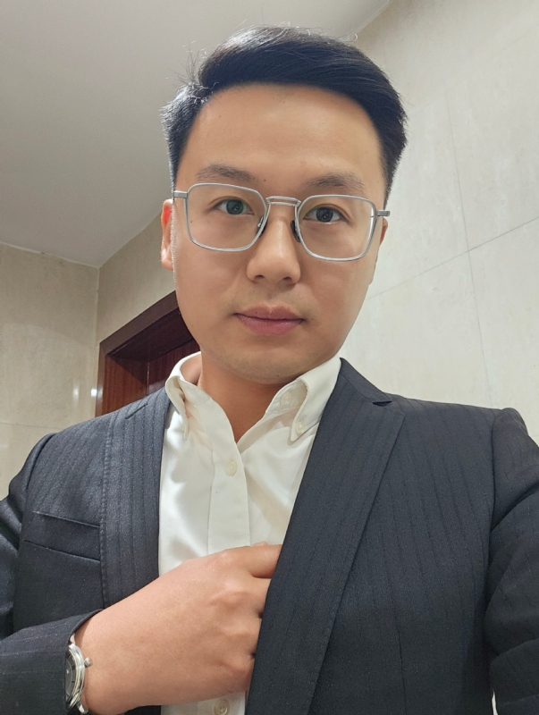 遥望的第一张照片--百色相亲服务中心