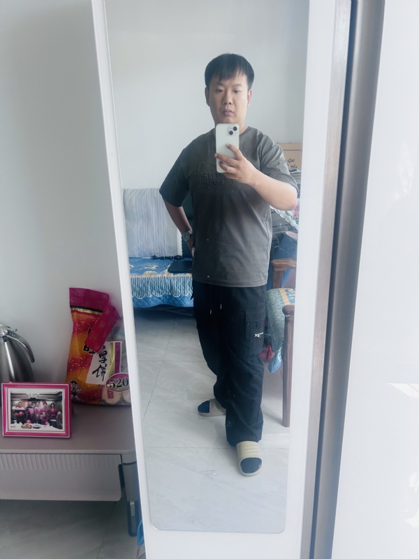 黄先生的第一张照片--百色相亲服务中心