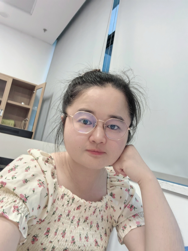 盼盼的第一张照片--百色相亲服务中心