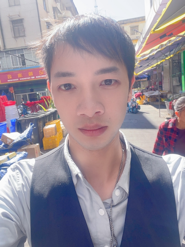 zengwanyou1995的第一张照片--百色相亲服务中心