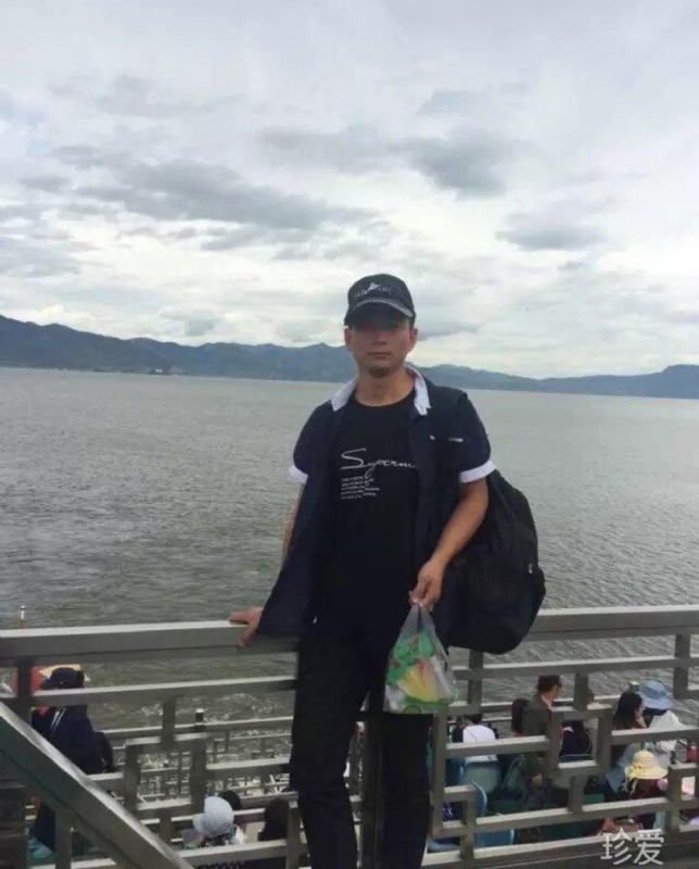 燕雯泽的第一张照片--百色相亲服务中心