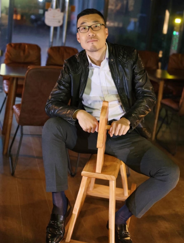 Lee的第二张照片--百色相亲服务中心