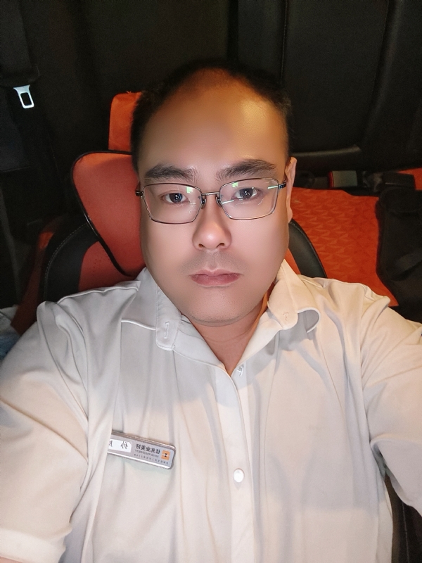 奢望永恒的第一张照片--百色相亲服务中心