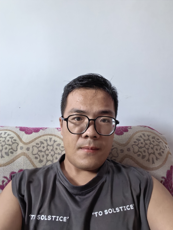 卫TF的第四张照片--百色相亲服务中心