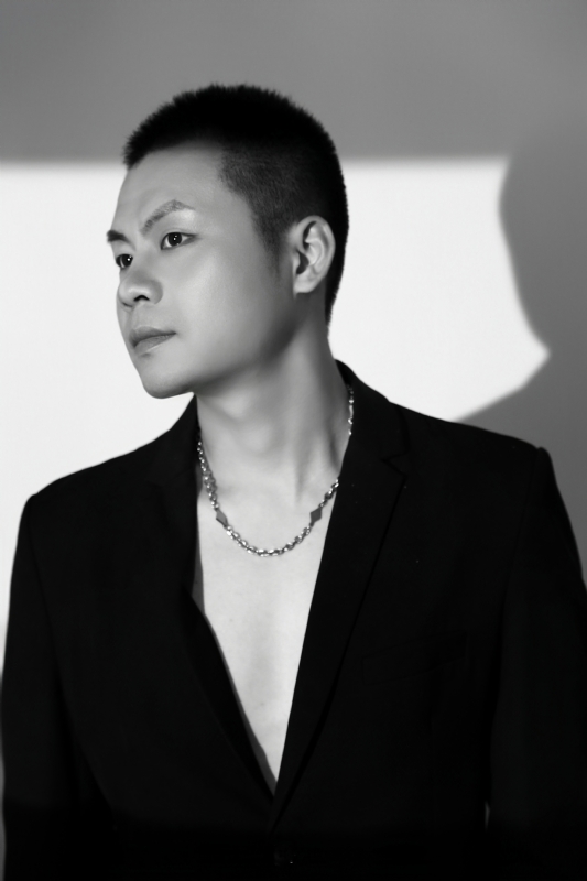 胡杰的第二张照片--百色相亲服务中心