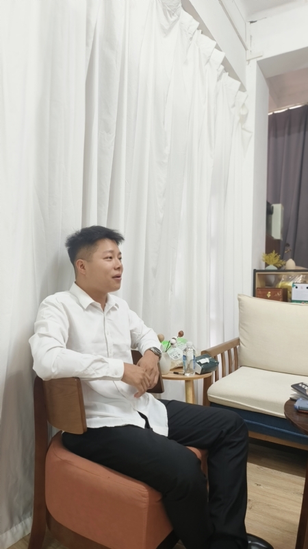 蓝色大海的第一张照片--百色相亲服务中心