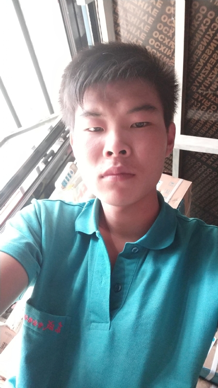 平凡的第一张照片--百色相亲服务中心