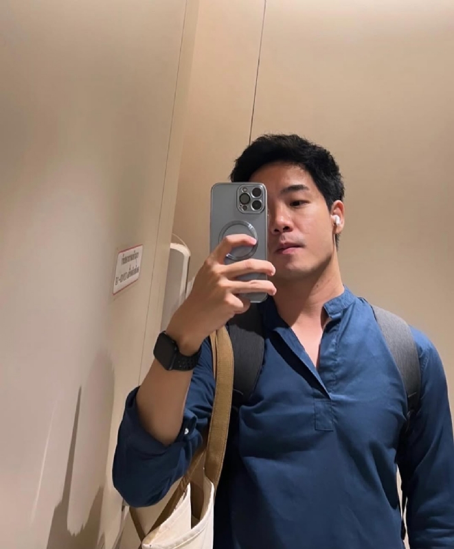 海与浪的第一张照片--百色相亲服务中心