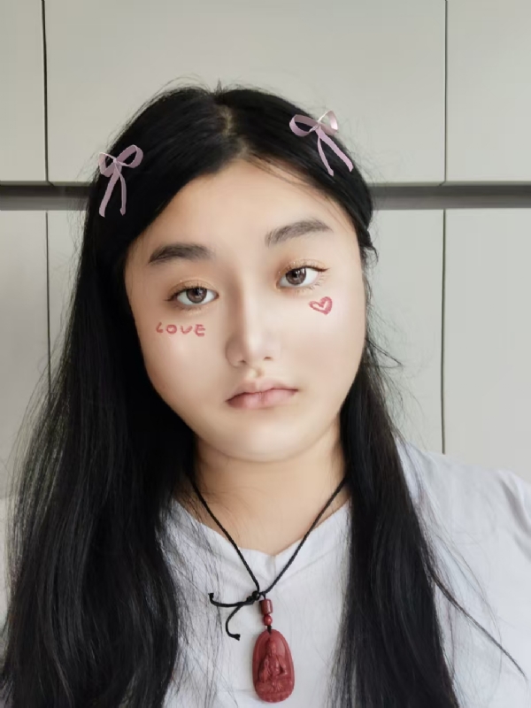 嘉嘉的第一张照片--百色相亲服务中心