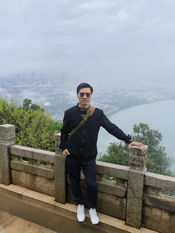 千年老妖的第二张照片--百色相亲服务中心