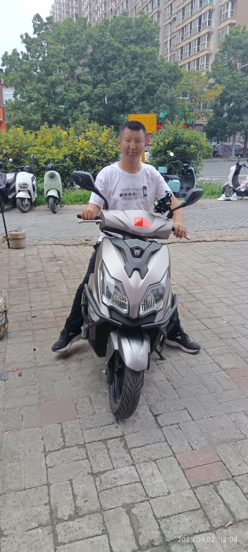 平淡的第一张照片--百色相亲服务中心