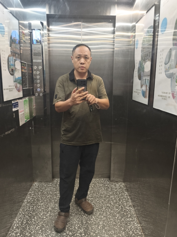 苏谋的第一张照片--百色相亲服务中心