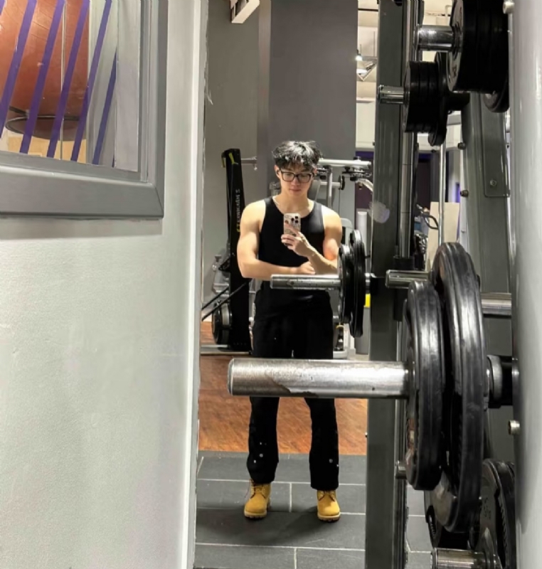 yuiop的第一张照片--百色相亲服务中心