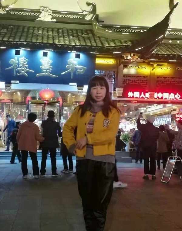 君倩的第三张照片--百色相亲服务中心