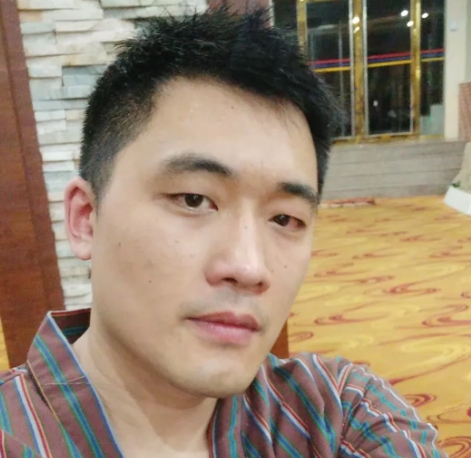 迅猎的第一张照片--百色相亲服务中心