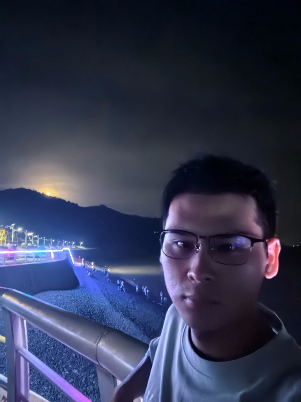 曾菜的第一张照片--百色相亲服务中心