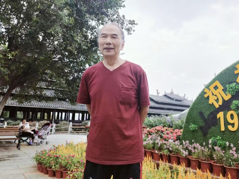 天星的第一张照片--百色相亲服务中心