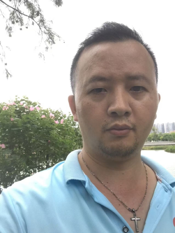 彭长权的第一张照片--百色相亲服务中心