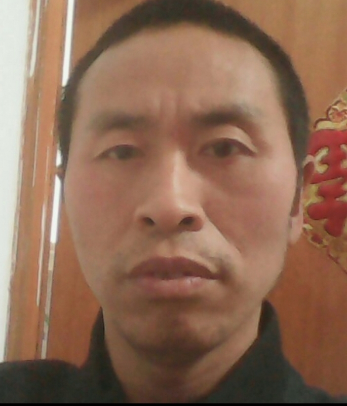 山的第一张照片--百色相亲服务中心