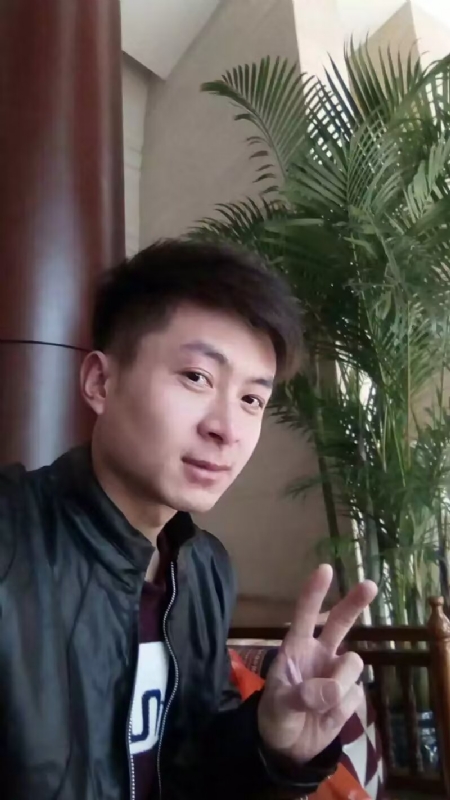 蓝锋的第一张照片--百色相亲服务中心