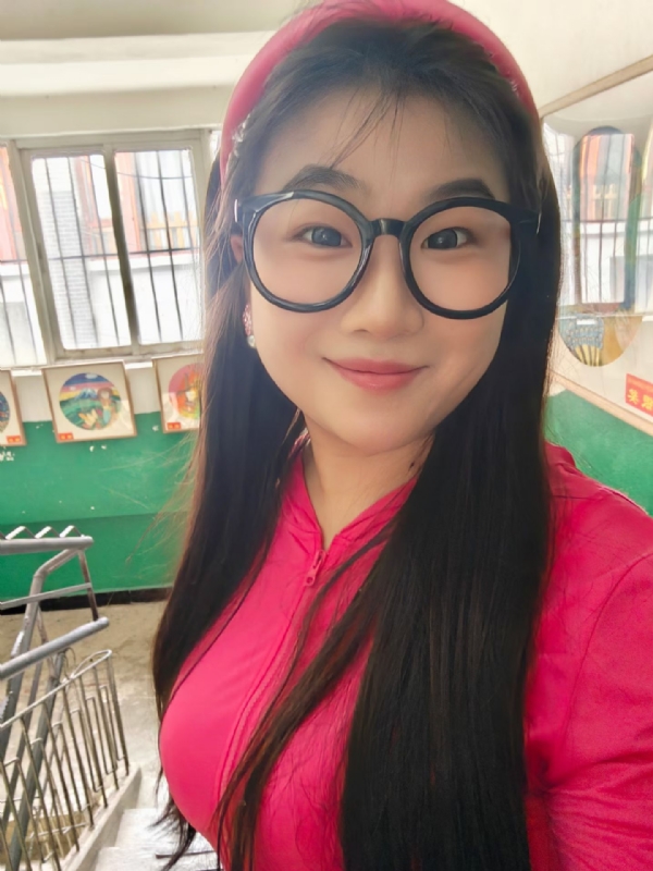 颂宜的第一张照片--百色相亲服务中心