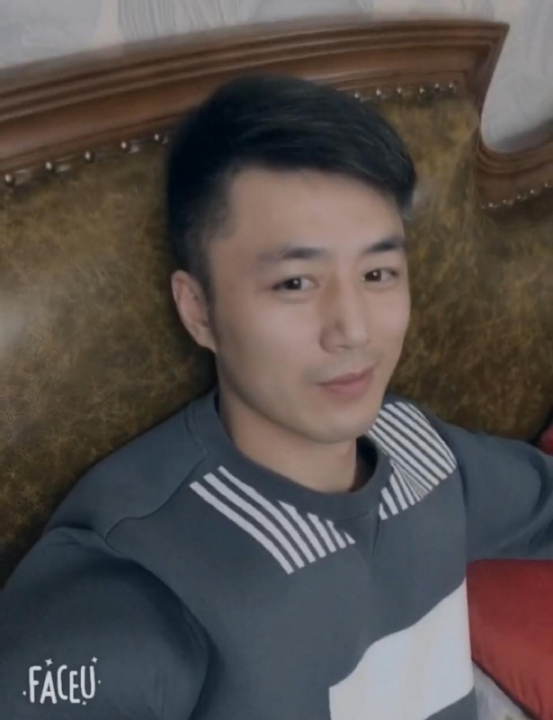 楊政宇的第一张照片--百色相亲服务中心