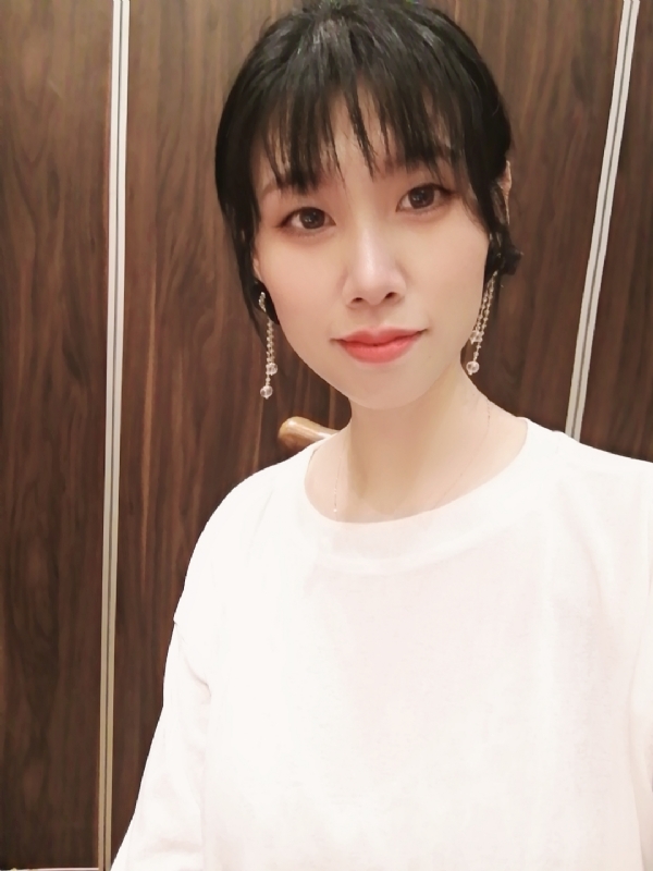 于小倩的第一张照片--百色相亲服务中心