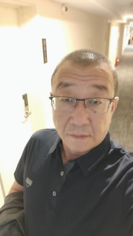 仧乆的第一张照片--百色相亲服务中心