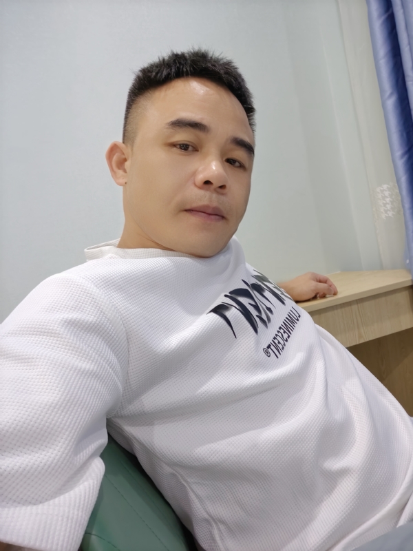 下一站的我的第二张照片--百色相亲服务中心