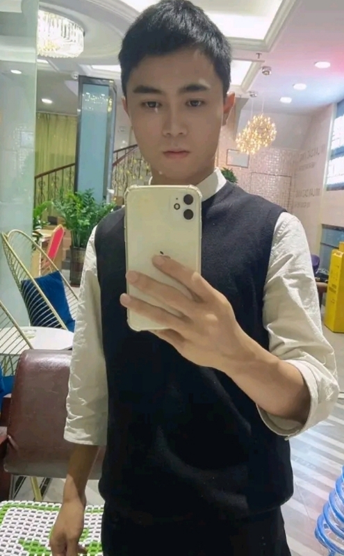 小叶的第一张照片--百色相亲服务中心