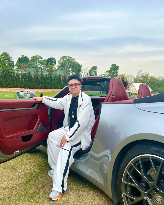 晚风过境的第三张照片--百色相亲服务中心