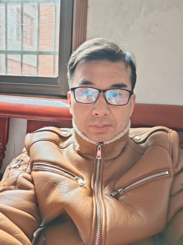 弹簧的第一张照片--百色相亲服务中心