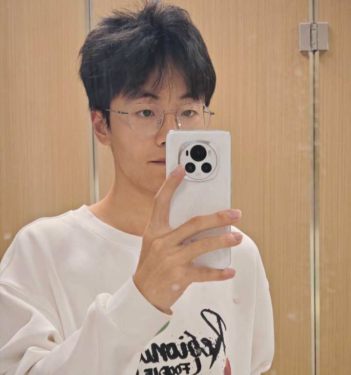 张浩博的第四张照片--百色相亲服务中心