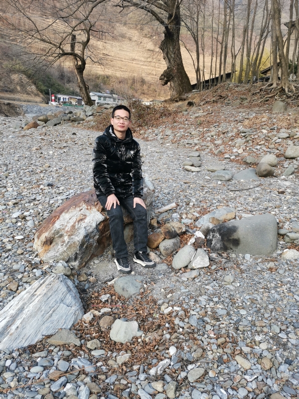 众里寻她的第一张照片--百色相亲服务中心