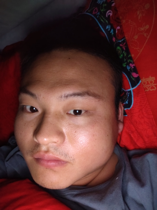 大黄的第一张照片--百色相亲服务中心