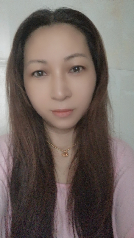 依依的第一张照片--百色相亲服务中心