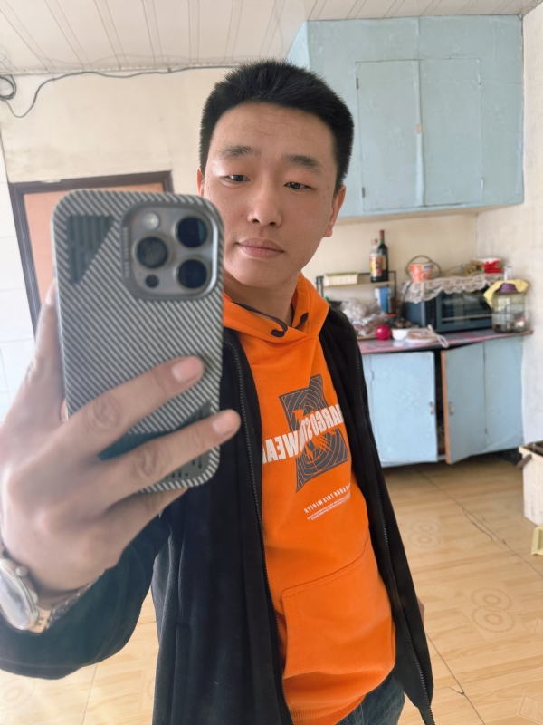 烟花易笑的第五张照片--百色相亲服务中心