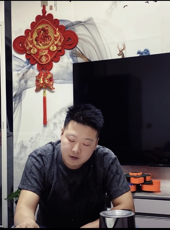 态度即答案的第一张照片--百色相亲服务中心