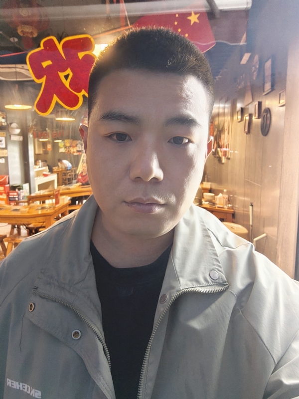 布布的第一张照片--百色相亲服务中心