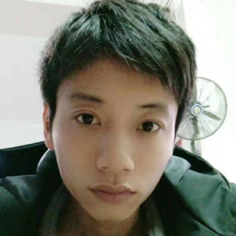 发呆的第一张照片--百色相亲服务中心