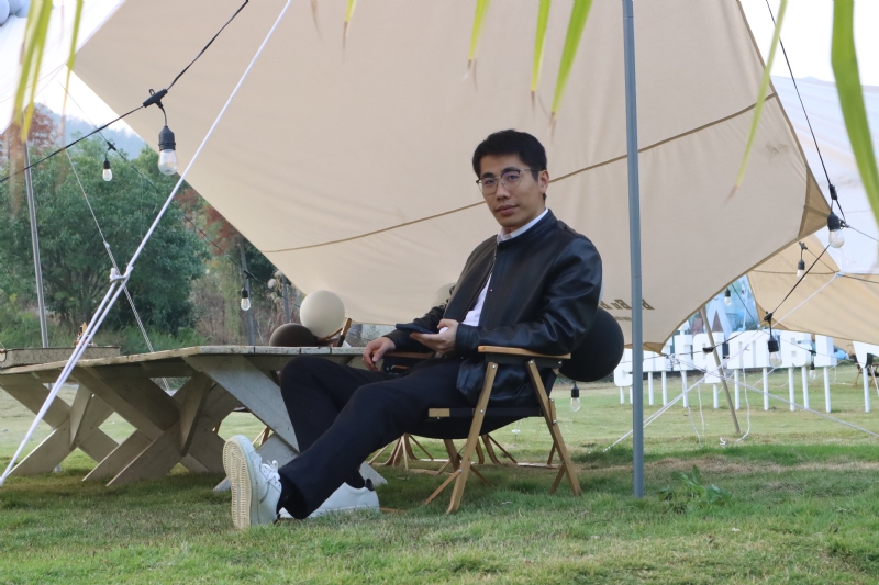 小俊的第一张照片--百色相亲服务中心