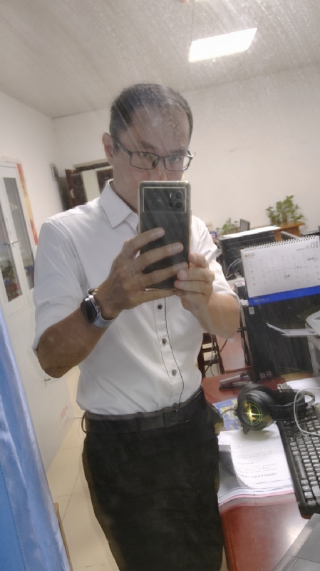 老蔡先生的第一张照片--百色相亲服务中心